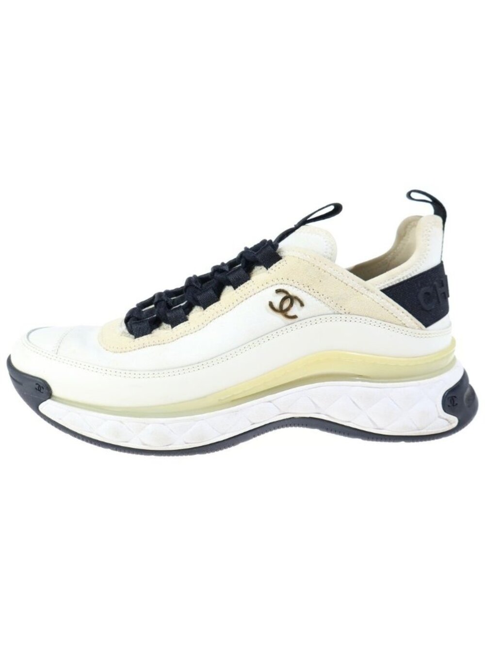 Chanel CC Logo Studded Leather Low-Top Sneakers White